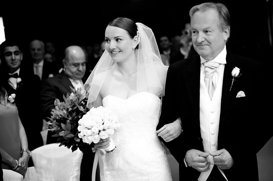 the bride and her father arriving in the bridal suite chester Grosvenor