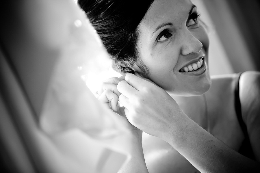 bridal preparations. destination wedding photographer in perth western australia