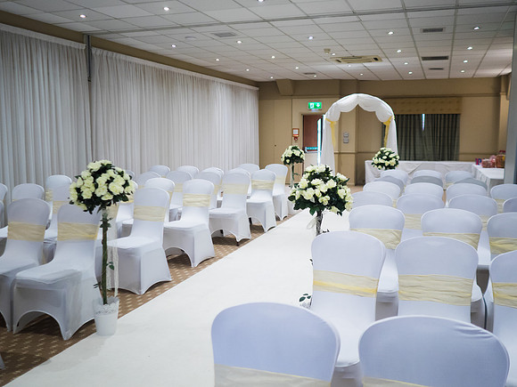 Liz and Matt's Wedding at Mollington Banastre Hotel, with Celynnen Photography