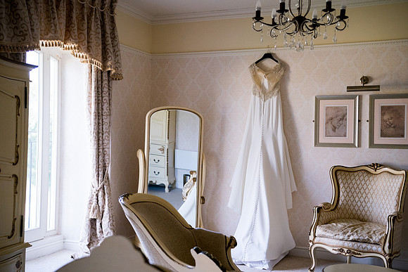 Jessica and Daniel's Wedding at The Lion Quays Hotel