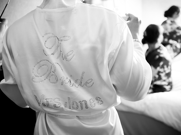 Jessica and Daniel's Wedding at The Lion Quays Hotel
