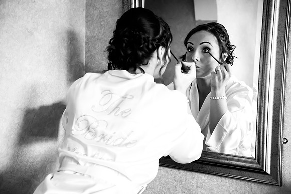Jessica and Daniel's Wedding at The Lion Quays Hotel
