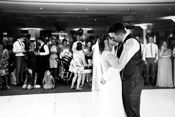Jessica and Daniel's Wedding at The Lion Quays Hotel
