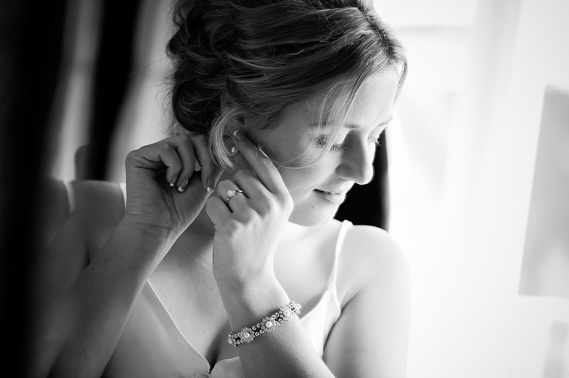 Bride getting ready. Wedding at Chateaux Rhianfa, Anglesey. Wedding Photographer, Celynnen Photography