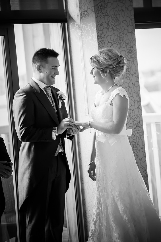 wedding ceremony at the Deganwy Quay. Wedding Photographer: Celynnen Photography