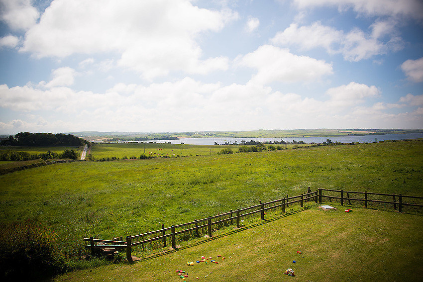 Lovely country vintage wedding in Anglesey by North Wales Wedding Photographer of the Year, Celynnen Photography (Celynnen Photography)