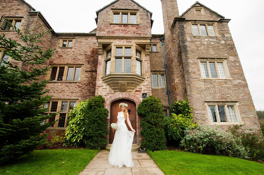Bridal portrait photography at Bodysgallen Hall, Llandudno by Celynnen Photography. Dress by Diane Harbridge, flowers by Scent with Love.