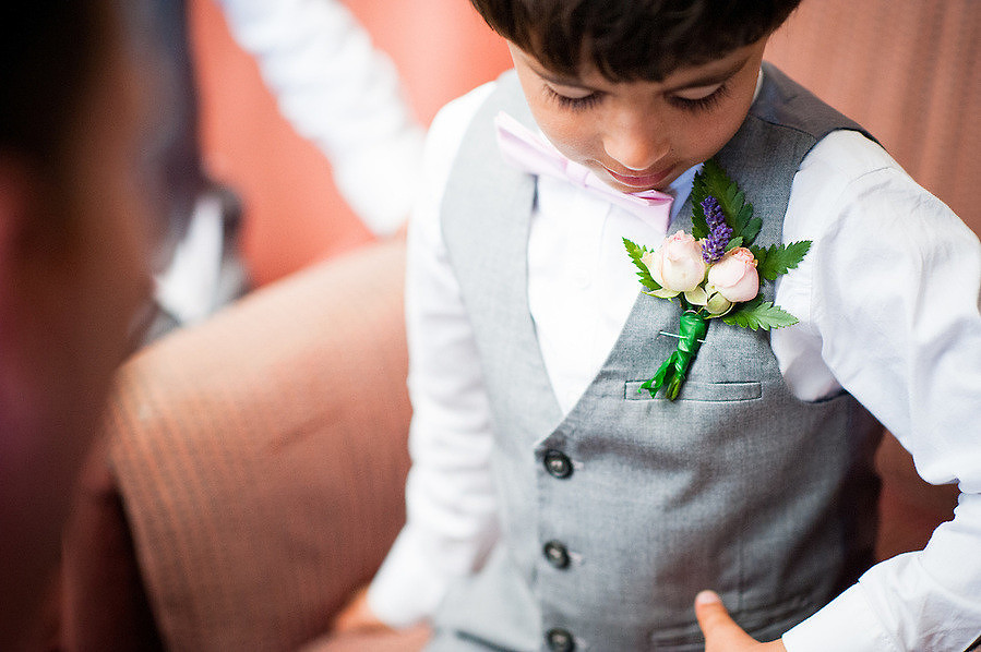 Young boy at a wedding in Anglesey, by Celynnen photography.
